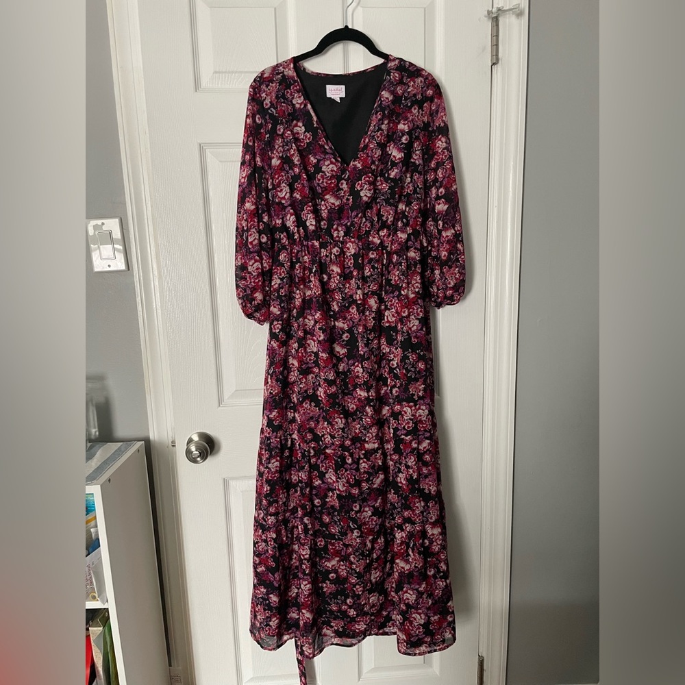Ingrid Isabel Maternity Midi Dress Long Sleeve Black Purple Floral Roses Size XL